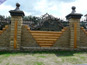 Комбинированный забор Комбинированный забор